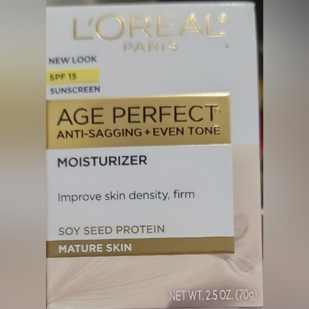 L'Oreal Paris Age Perfect Moisturizer - Gold and Cream